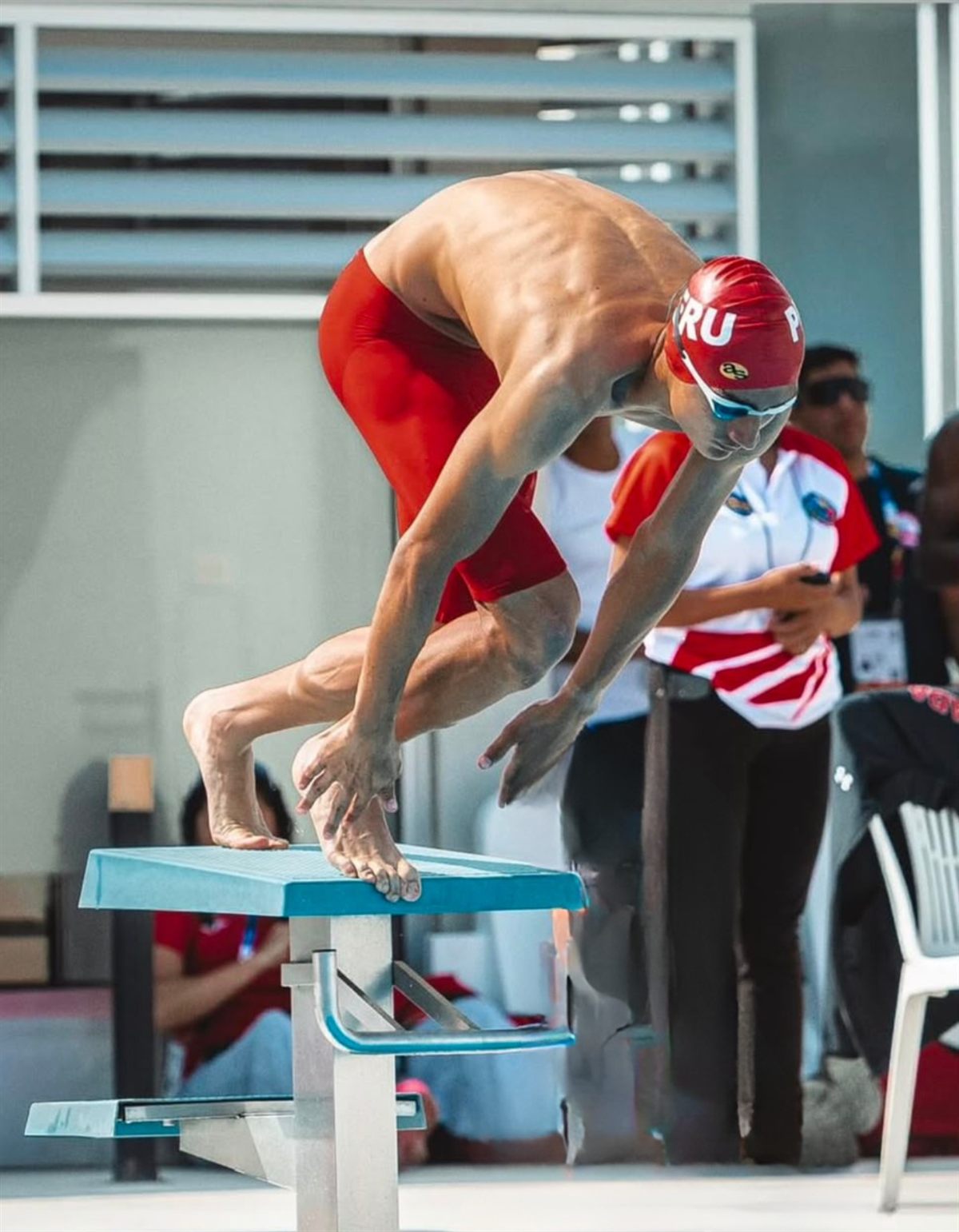 Natación - competencia en piscina
